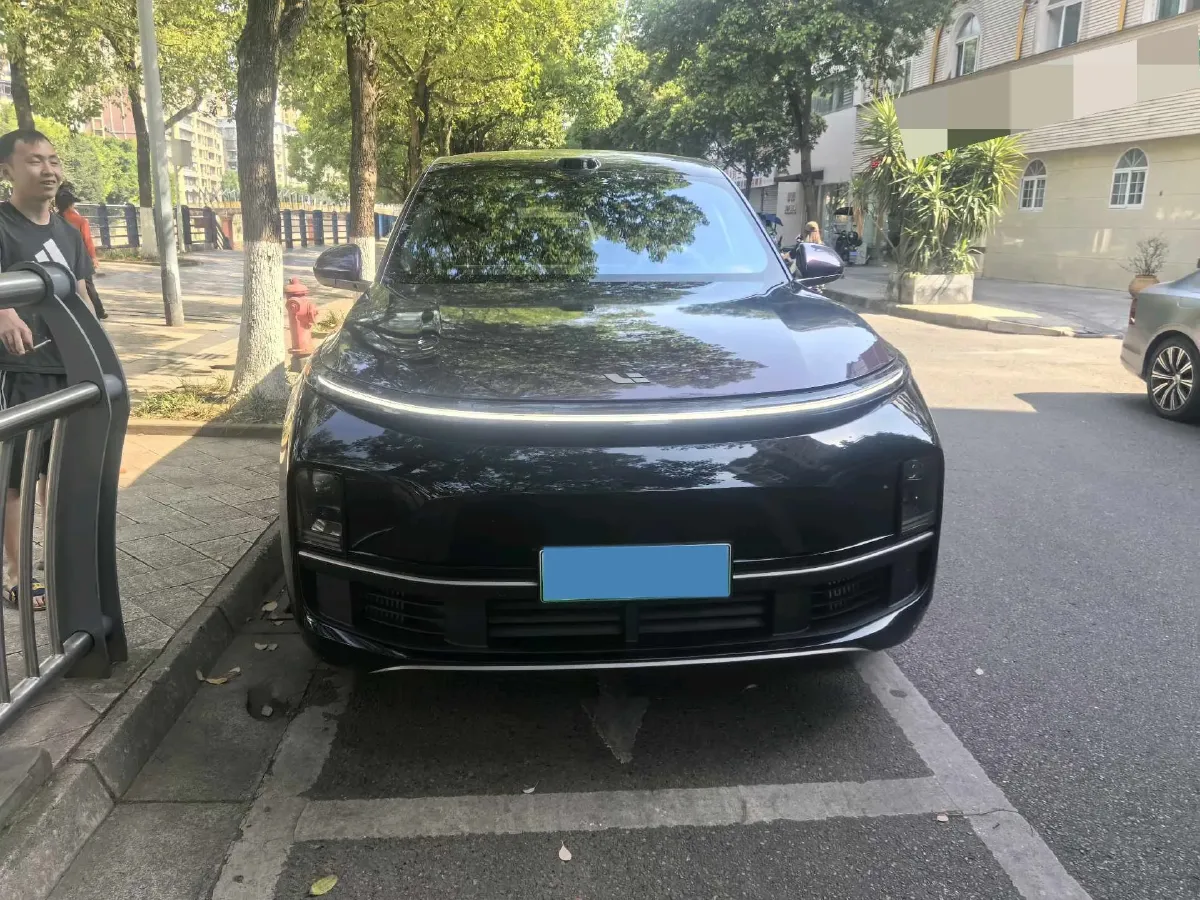 2025 Li L9 Range Extended 154HP REEV,autocango,china used car exporter,china ev exporter,chinese used car exporter,chinese used ev exporter