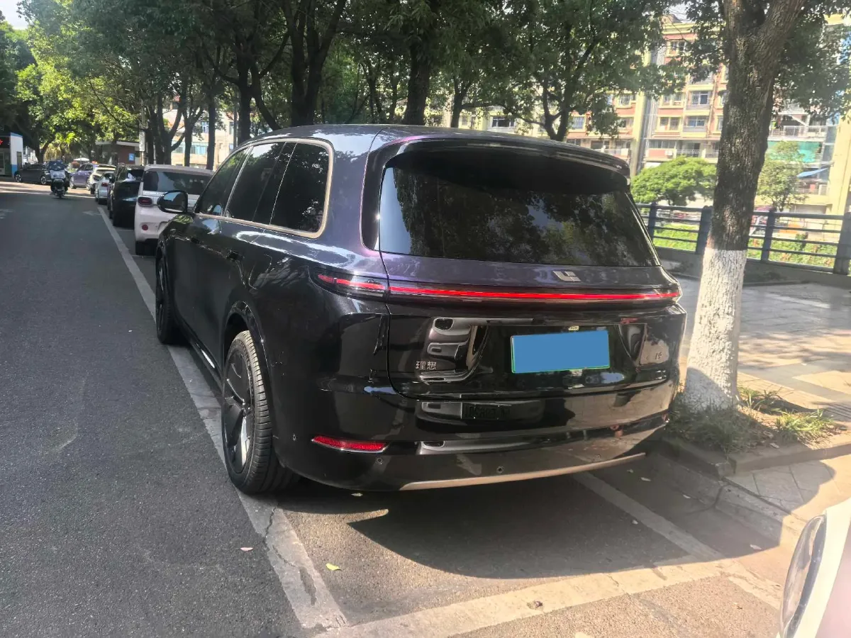 2025 Li L9 Range Extended 154HP REEV,autocango,china used car exporter,china ev exporter,chinese used car exporter,chinese used ev exporter