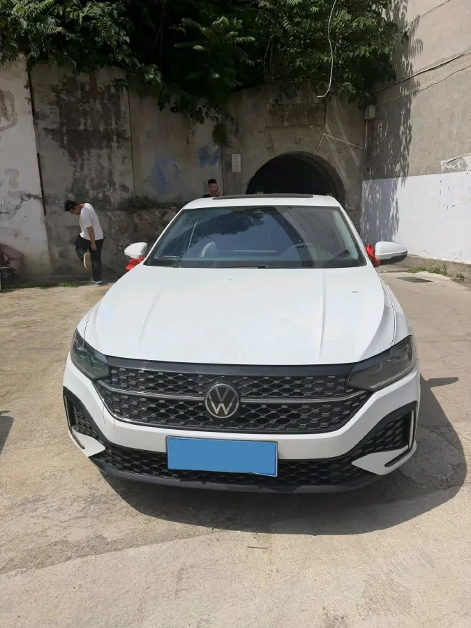 2023 Volkswagen Lavida 1.5L 110HP L4 6AT,autocango,china used car exporter,china ev exporter,chinese used car exporter,chinese used ev exporter