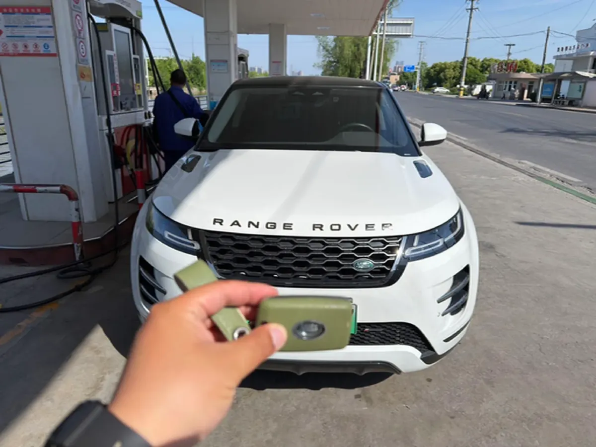 2022 Land Rover Range Rover Evoque 1.5T 200HP L3 8AT PHEV,autocango,china used car exporter,china ev exporter,chinese used car exporter,chinese used ev exporter