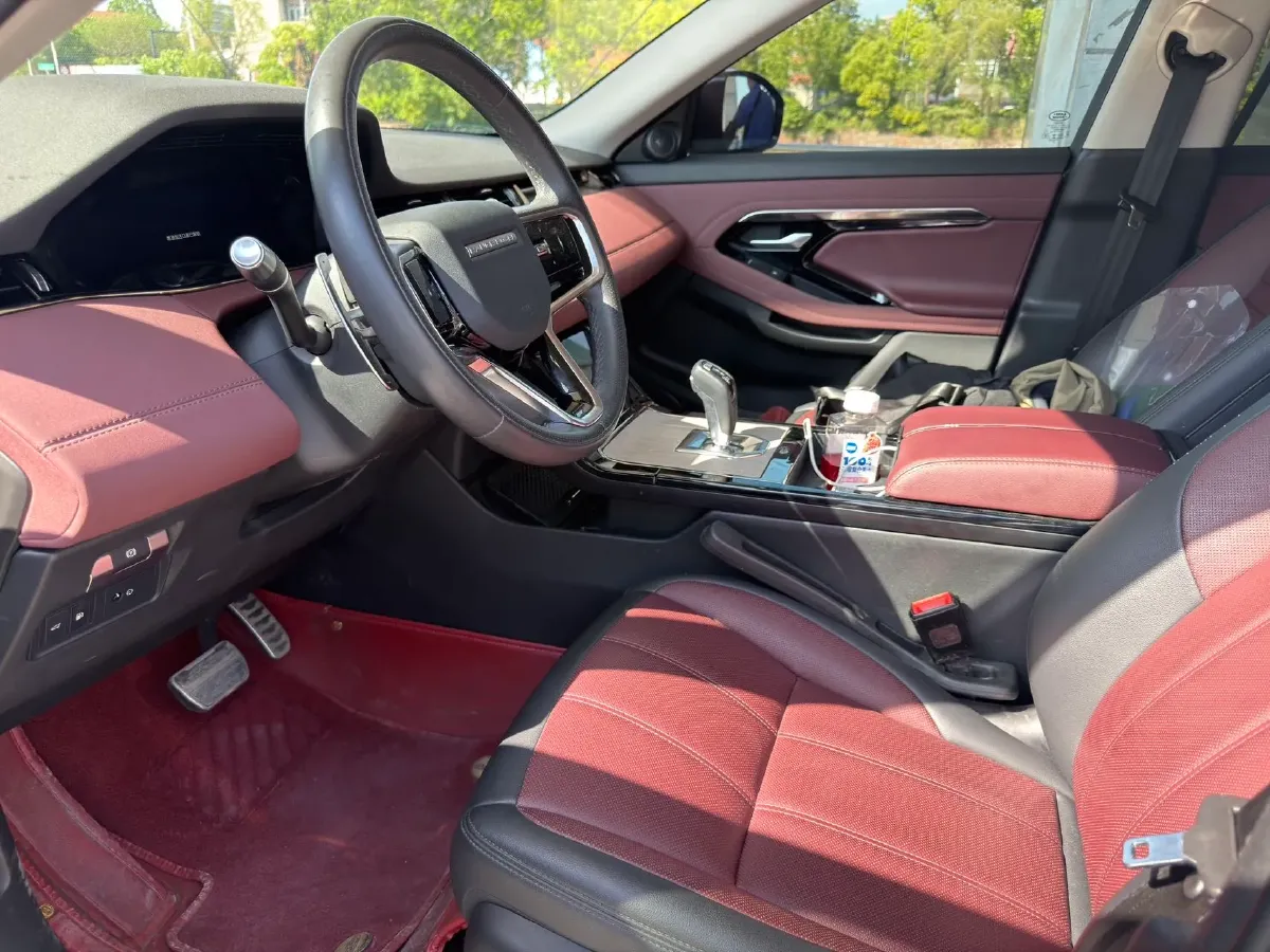 2022 Land Rover Range Rover Evoque 1.5T 200HP L3 8AT PHEV,autocango,china used car exporter,china ev exporter,chinese used car exporter,chinese used ev exporter