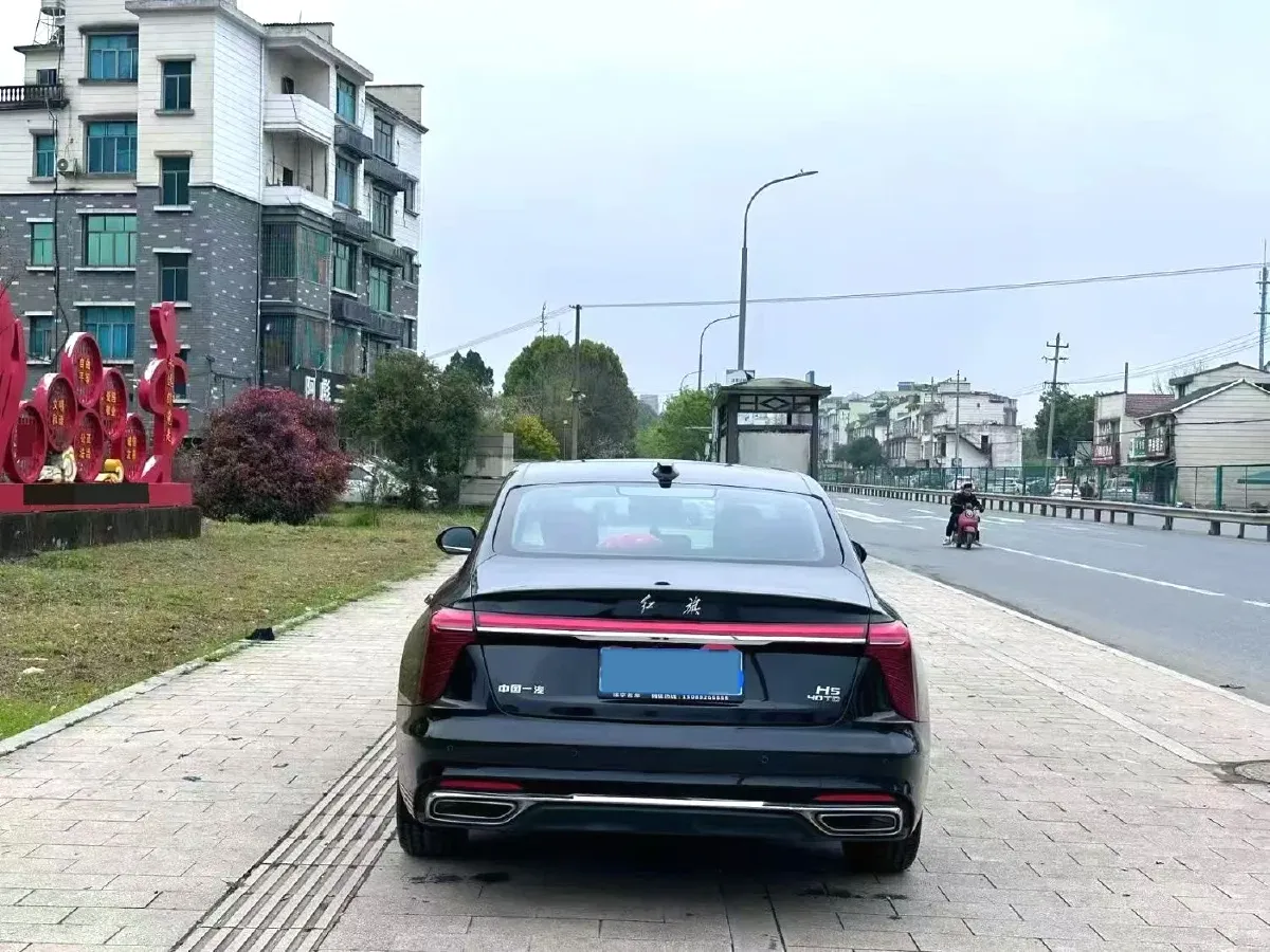 2025 HongQi H5 2.0T 224HP L4 8AT,autocango,china used car exporter,china ev exporter,chinese used car exporter,chinese used ev exporter