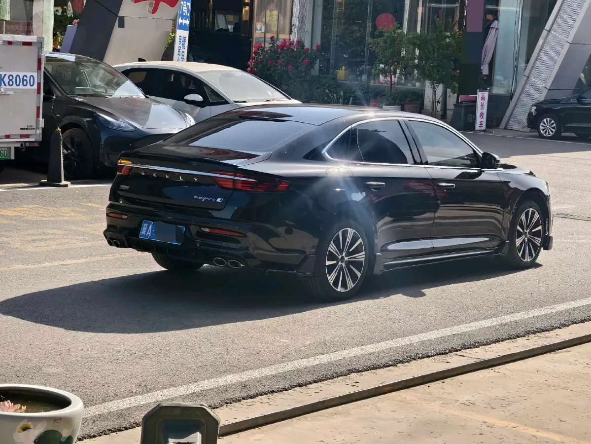 2025 Geely Preface 1.5T 181HP L4 7DCT,autocango,china used car exporter,china ev exporter,chinese used car exporter,chinese used ev exporter