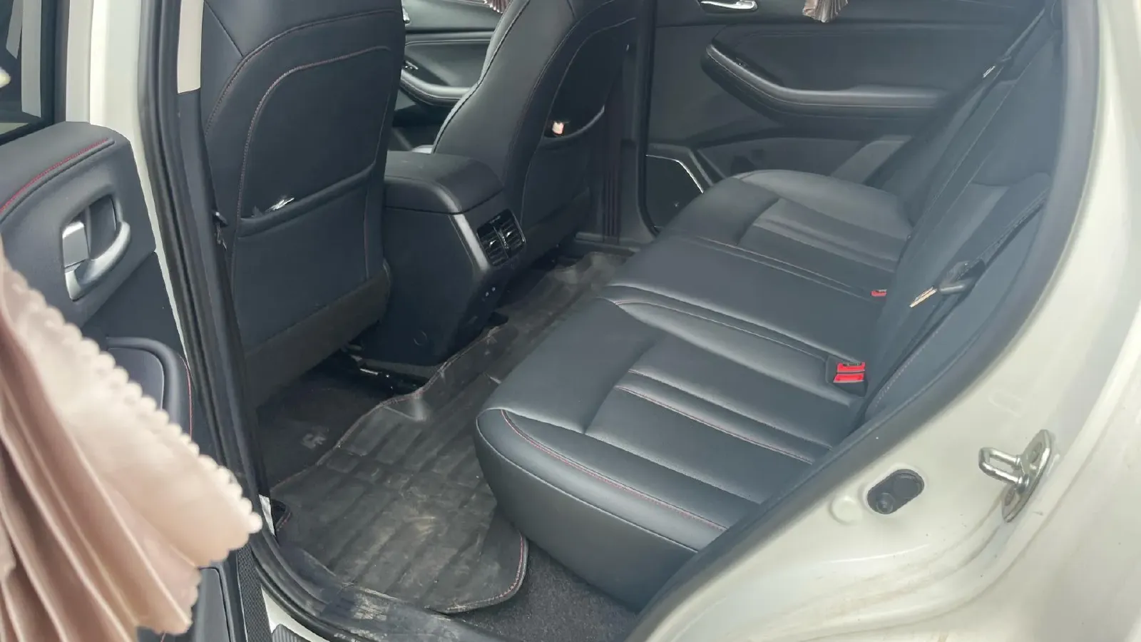 2021 GAC Trumpchi GS4 1.5T 169HP L4 6AT,autocango,china used car exporter,china ev exporter,chinese used car exporter,chinese used ev exporter