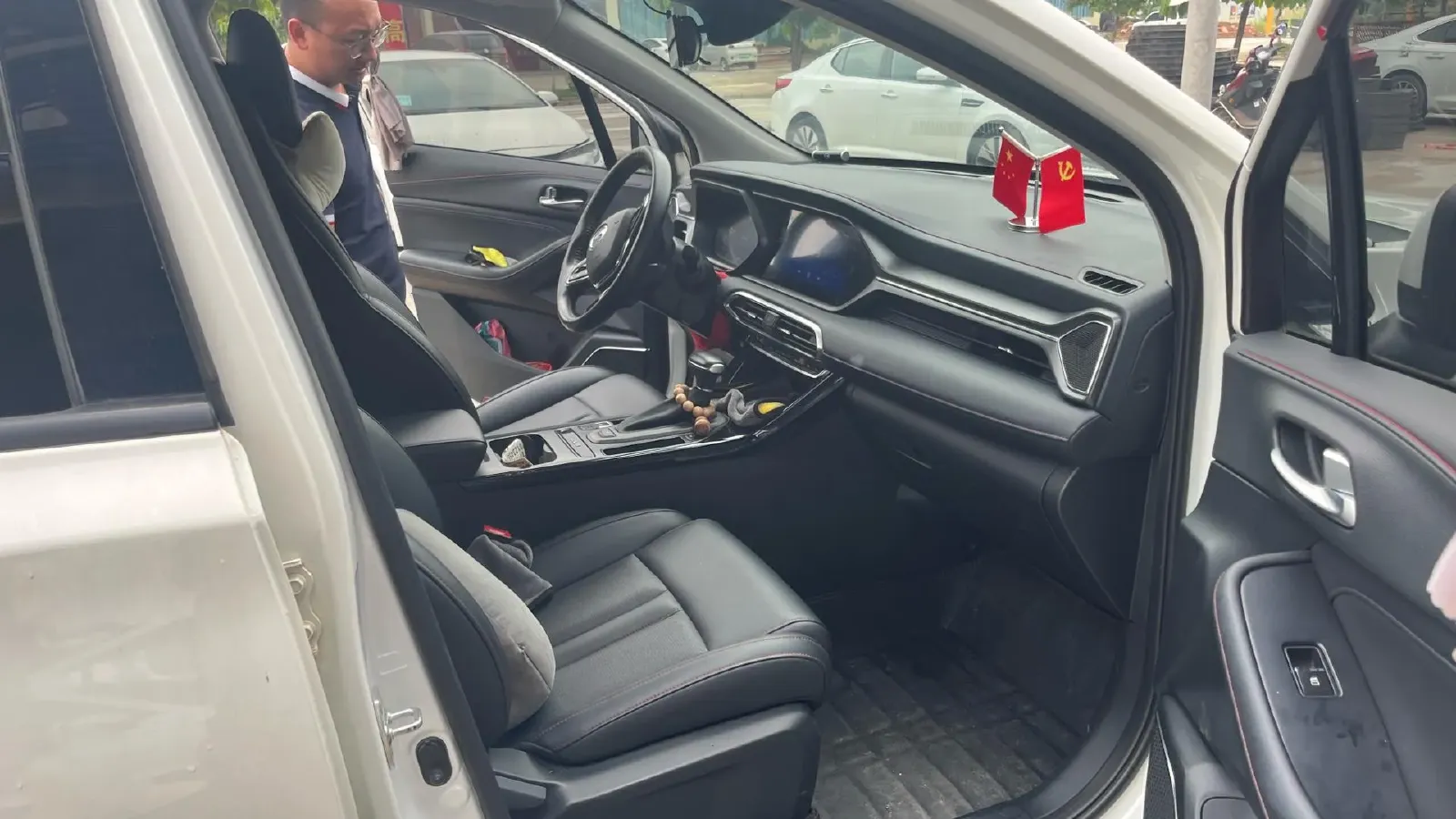 2021 GAC Trumpchi GS4 1.5T 169HP L4 6AT,autocango,china used car exporter,china ev exporter,chinese used car exporter,chinese used ev exporter
