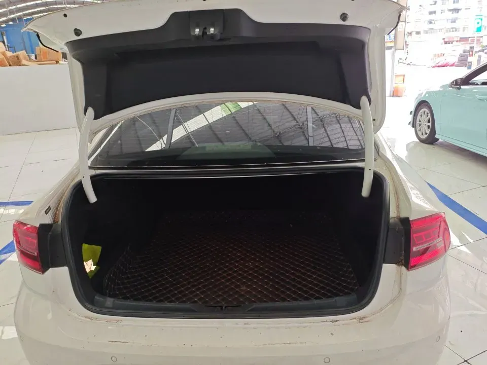 2019 Volkswagen T-Cross 1.4T 150HP L4 7DCT,autocango,china used car exporter,china ev exporter,chinese used car exporter,chinese used ev exporter