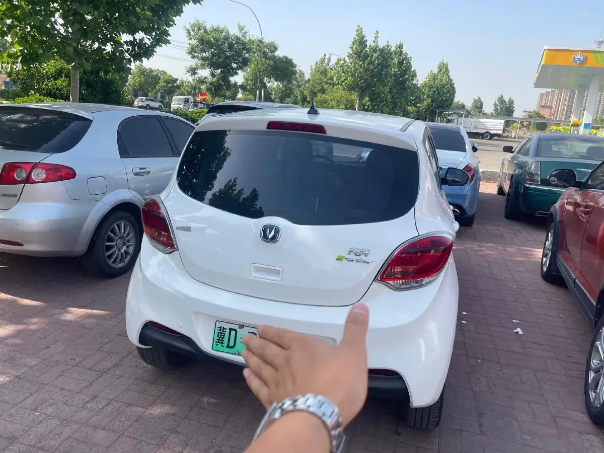 2022 ChangAn BenBen E-Star BEV 31.95KWH,autocango,china used car exporter,china ev exporter,chinese used car exporter,chinese used ev exporter
