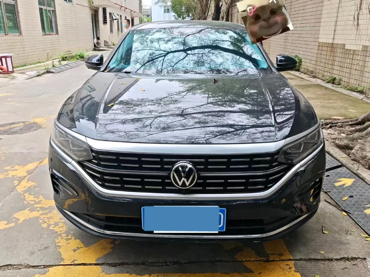 2024 Volkswagen Passat 2.0T 220HP L4 7DCT,autocango,china used car exporter,china ev exporter,chinese used car exporter,chinese used ev exporter
