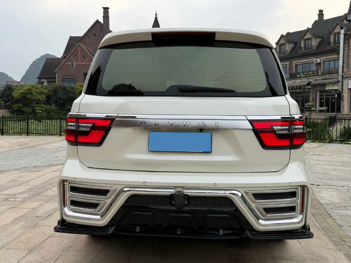 2018 Nissan Patrol 4.0L 279HP V6 7AT,autocango,china used car exporter,china ev exporter,chinese used car exporter,chinese used ev exporter