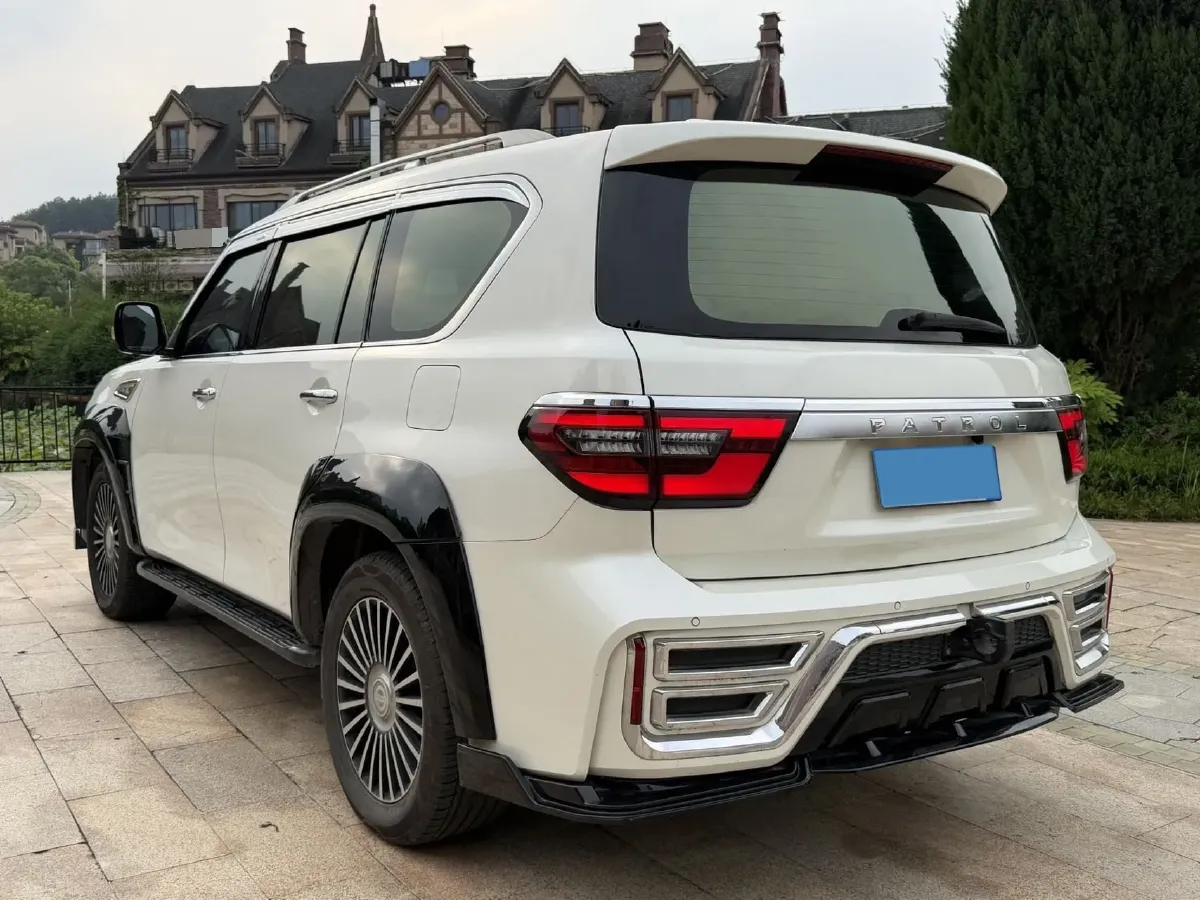 2018 Nissan Patrol 4.0L 279HP V6 7AT,autocango,china used car exporter,china ev exporter,chinese used car exporter,chinese used ev exporter