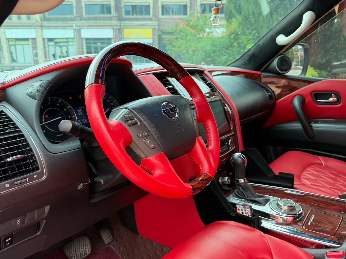 2018 Nissan Patrol 4.0L 279HP V6 7AT,autocango,china used car exporter,china ev exporter,chinese used car exporter,chinese used ev exporter