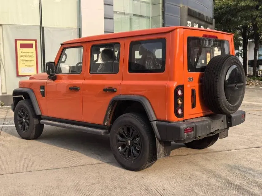 2024 212 212 T01 2.0T 252HP L4 8AT,autocango,china used car exporter,china ev exporter,chinese used car exporter,chinese used ev exporter