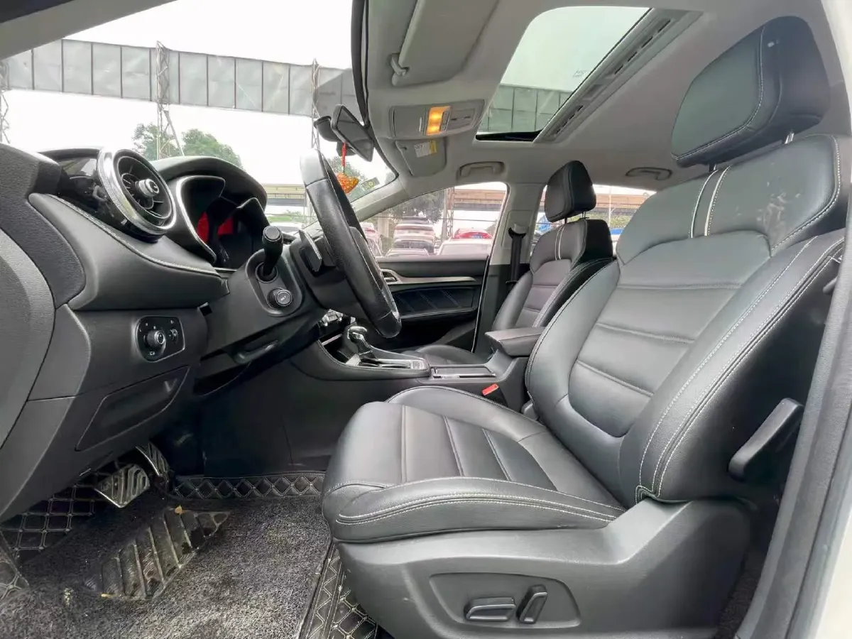 2018 MG MG6 1.5T 169HP L4 7DCT,autocango,china used car exporter,china ev exporter,chinese used car exporter,chinese used ev exporter