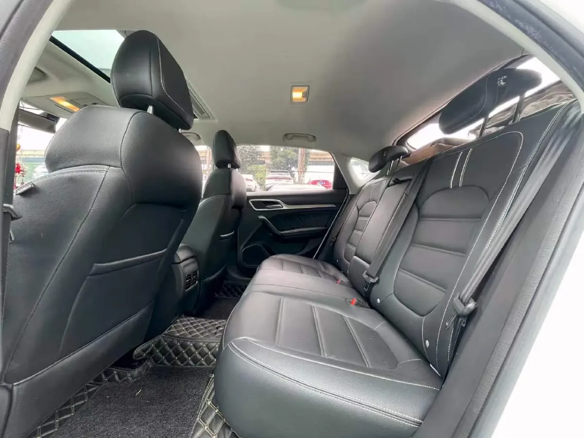 2018 MG MG6 1.5T 169HP L4 7DCT,autocango,china used car exporter,china ev exporter,chinese used car exporter,chinese used ev exporter