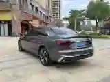 2022 Audi A4L 2.0T 190HP L4 7DCT
