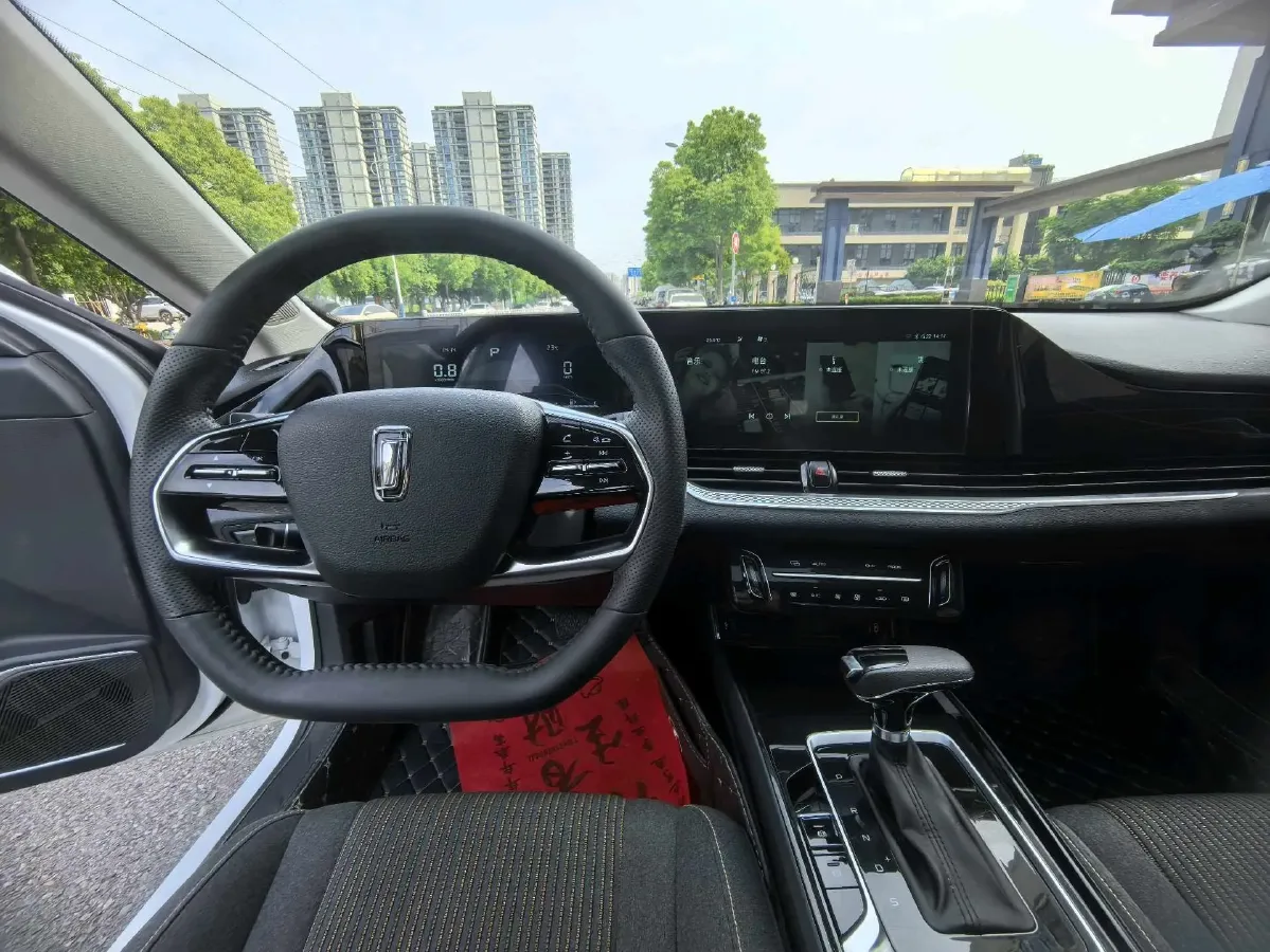 2021 Bestune B70 1.5T 169HP L4 7DCT,autocango,china used car exporter,china ev exporter,chinese used car exporter,chinese used ev exporter