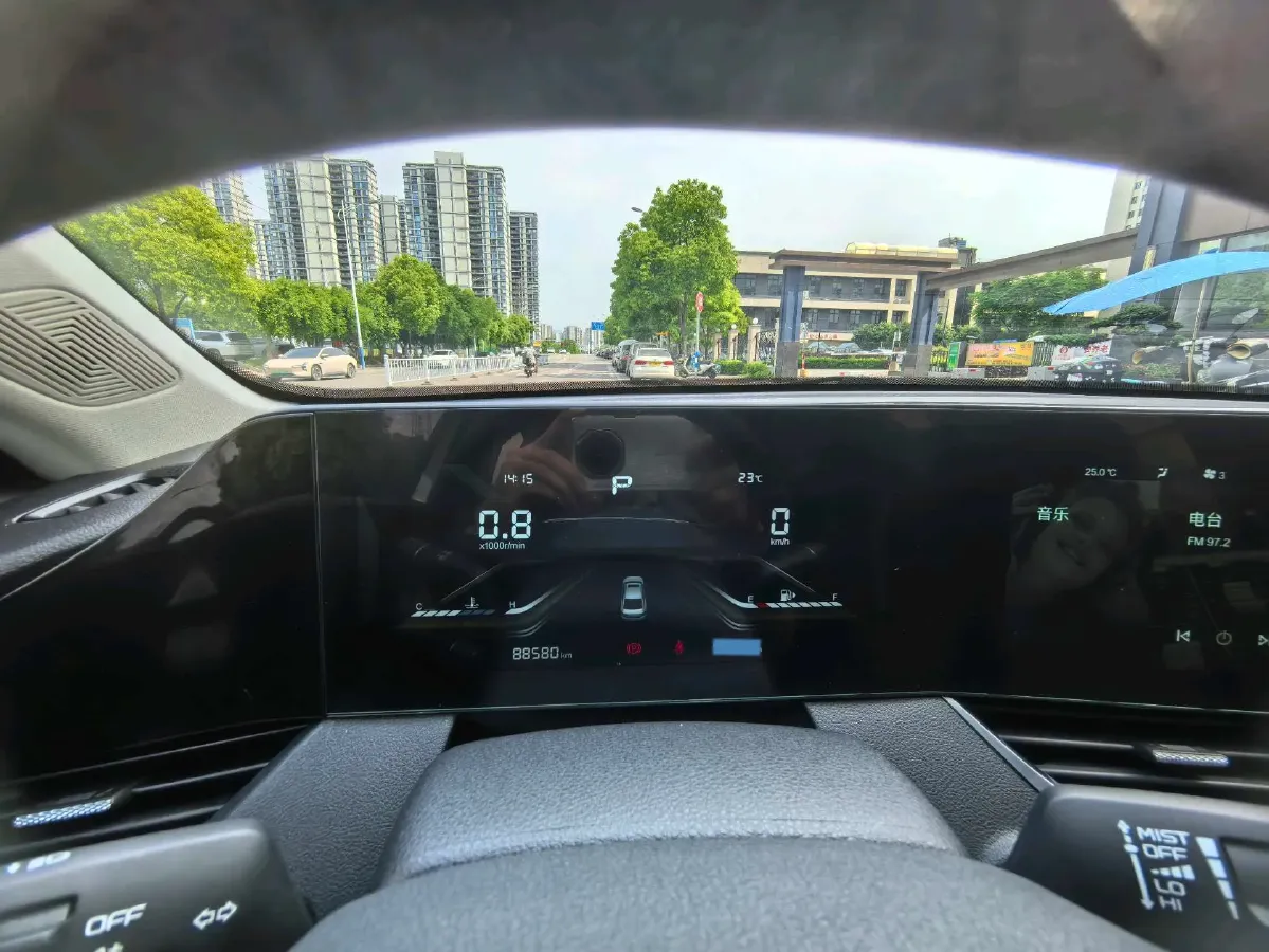 2021 Bestune B70 1.5T 169HP L4 7DCT,autocango,china used car exporter,china ev exporter,chinese used car exporter,chinese used ev exporter