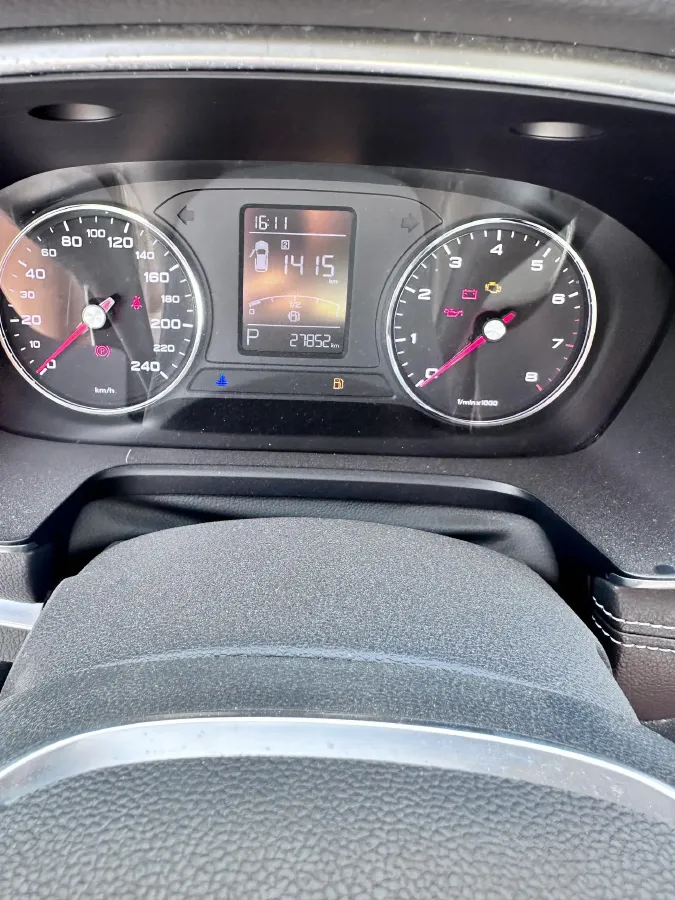 2018 Roewe RX5 1.5T 169HP L4 7DCT,autocango,china used car exporter,china ev exporter,chinese used car exporter,chinese used ev exporter