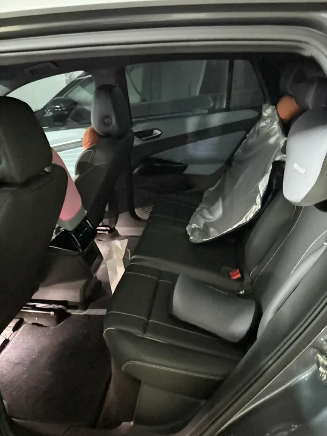 2025 Volkswagen ID.4 X BEV 52.8KWH,autocango,china used car exporter,china ev exporter,chinese used car exporter,chinese used ev exporter