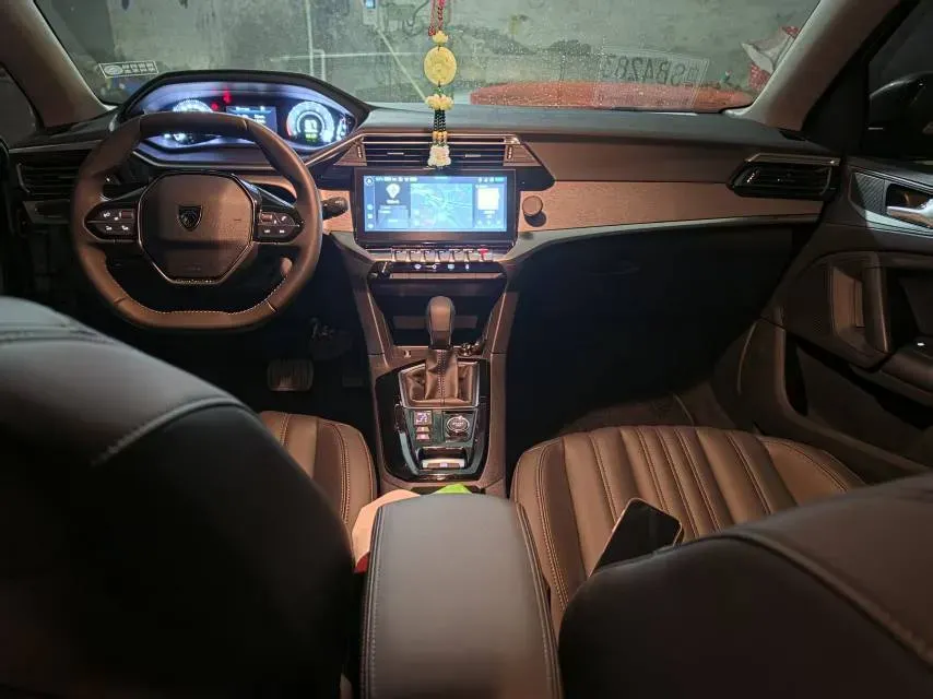 2024 Peugeot 408 1.5T 173HP L4 6AT,autocango,china used car exporter,china ev exporter,chinese used car exporter,chinese used ev exporter