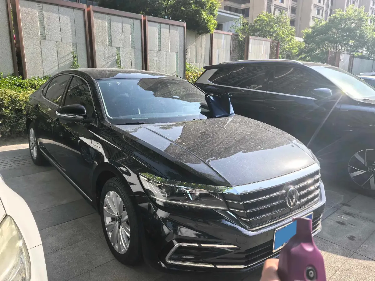 2021 Volkswagen Passat 2.0T 186HP L4 7DCT,autocango,china used car exporter,china ev exporter,chinese used car exporter,chinese used ev exporter