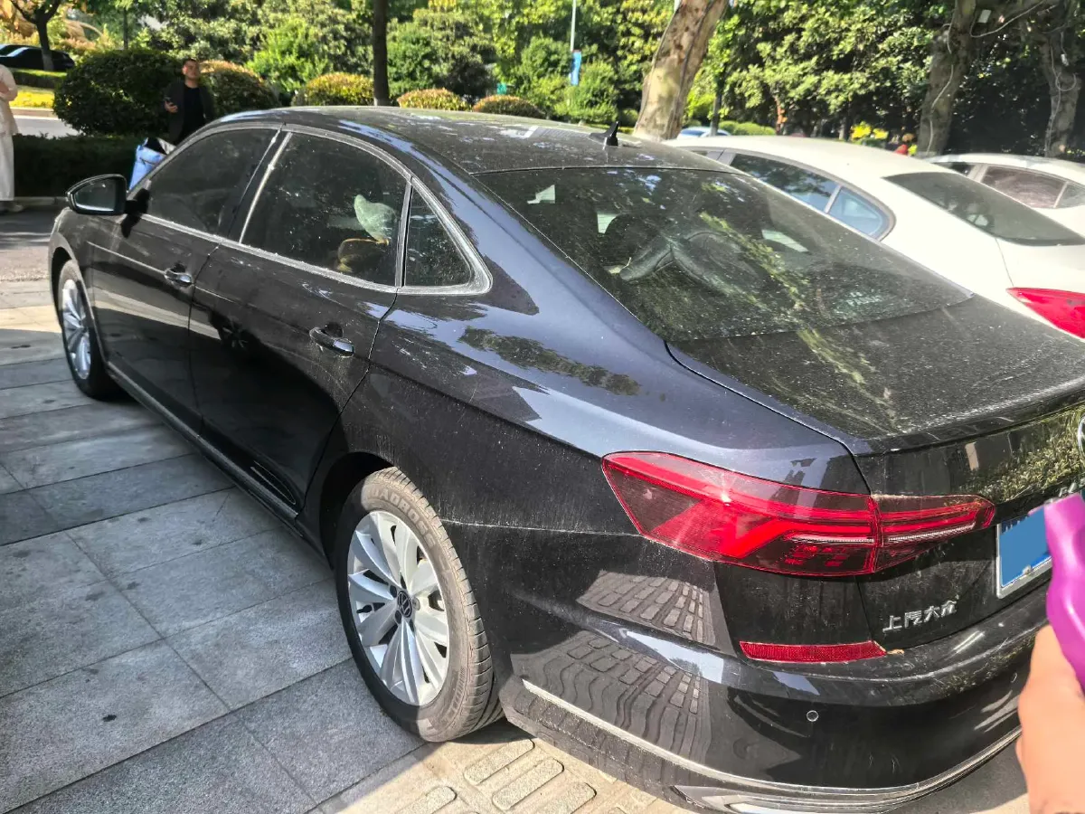 2021 Volkswagen Passat 2.0T 186HP L4 7DCT,autocango,china used car exporter,china ev exporter,chinese used car exporter,chinese used ev exporter
