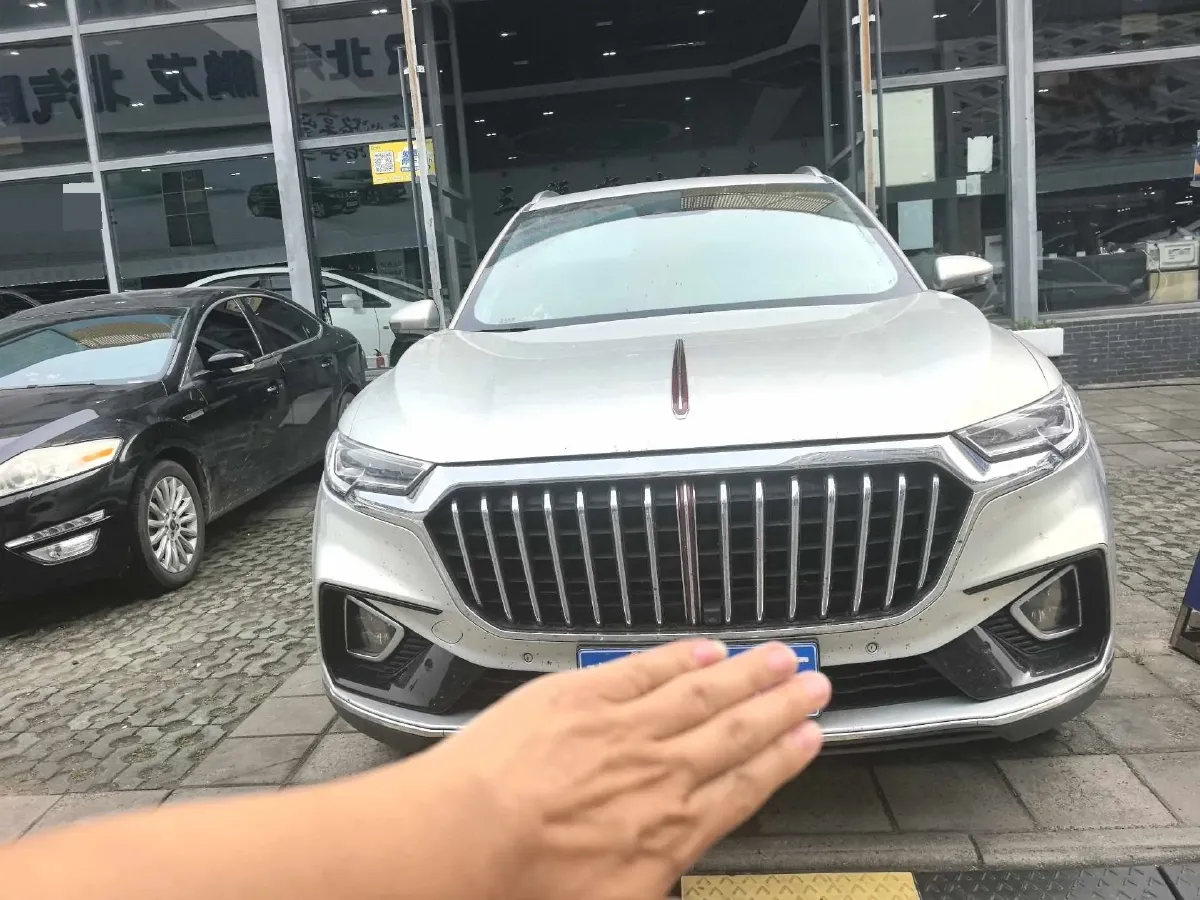 2019 HongQi HS5 2.0T 224HP L4 6AT,autocango,china used car exporter,china ev exporter,chinese used car exporter,chinese used ev exporter