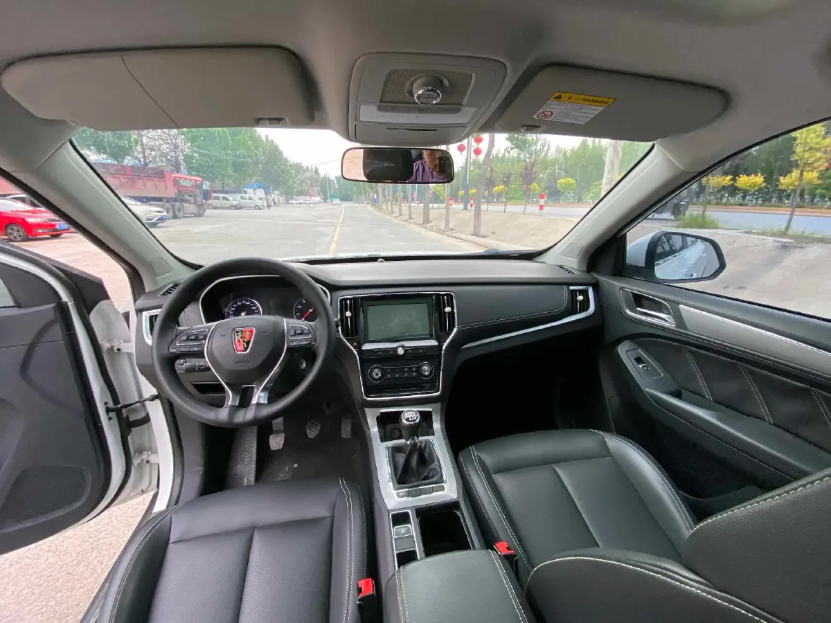 2018 Roewe RX5 1.5T 169HP L4 6MT,autocango,china used car exporter,china ev exporter,chinese used car exporter,chinese used ev exporter