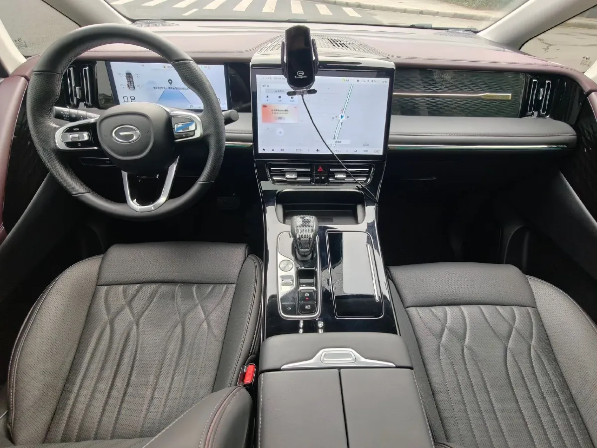 2024 GAC Trumpchi M8 2.0T 252HP L4 8AT,autocango,china used car exporter,china ev exporter,chinese used car exporter,chinese used ev exporter