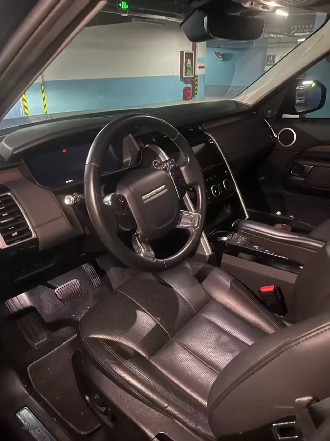 2020 Land Rover Discovery 3.0T 340HP V6 8AT,autocango,china used car exporter,china ev exporter,chinese used car exporter,chinese used ev exporter