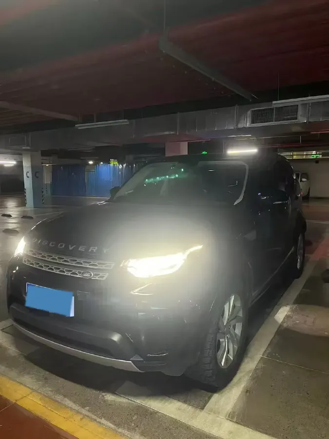 2020 Land Rover Discovery 3.0T 340HP V6 8AT,autocango,china used car exporter,china ev exporter,chinese used car exporter,chinese used ev exporter