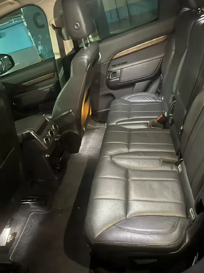 2020 Land Rover Discovery 3.0T 340HP V6 8AT,autocango,china used car exporter,china ev exporter,chinese used car exporter,chinese used ev exporter
