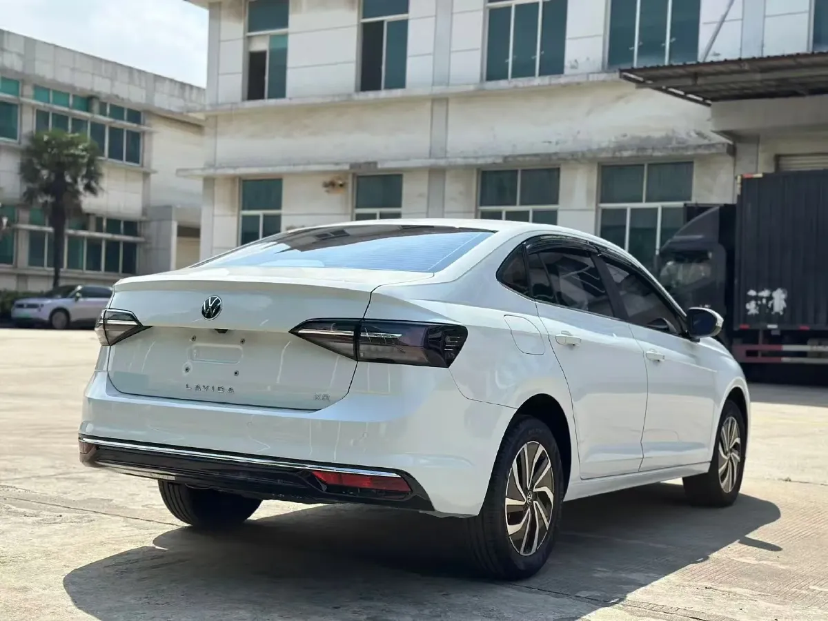 2025 Volkswagen Lavida 1.5L 110HP L4 6AT,autocango,china used car exporter,china ev exporter,chinese used car exporter,chinese used ev exporter