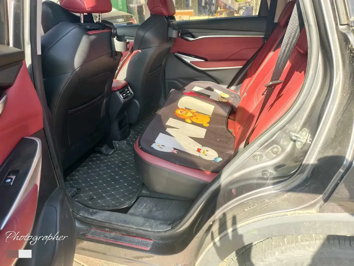 2020 ChangAn CS75 Plus 1.5T 178HP L4 6AT,autocango,china used car exporter,china ev exporter,chinese used car exporter,chinese used ev exporter