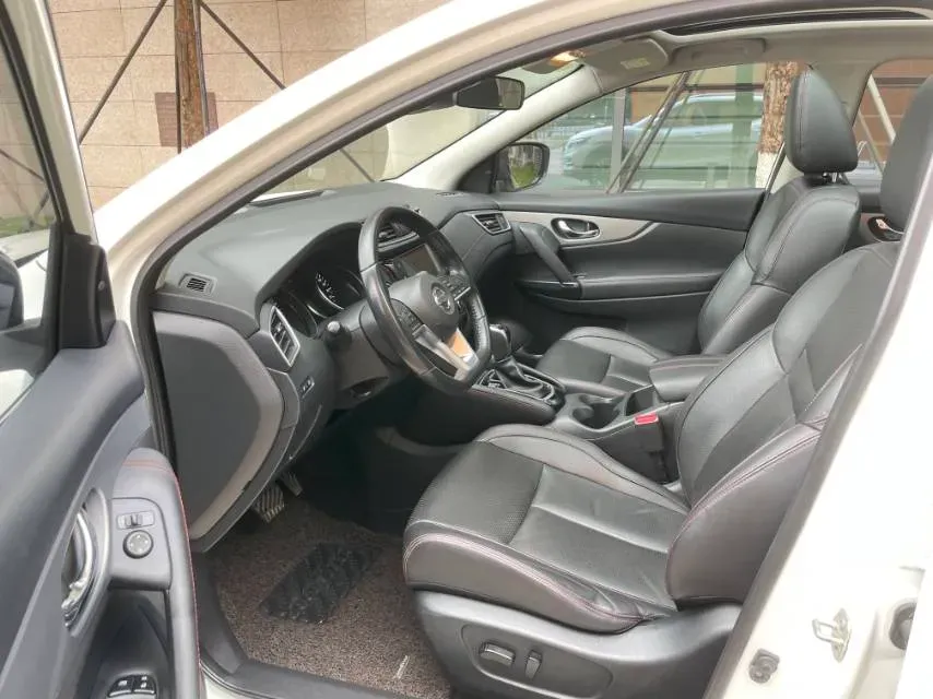 2021 Nissan Qashqai 2.0L 151HP L4 CVT,autocango,china used car exporter,china ev exporter,chinese used car exporter,chinese used ev exporter