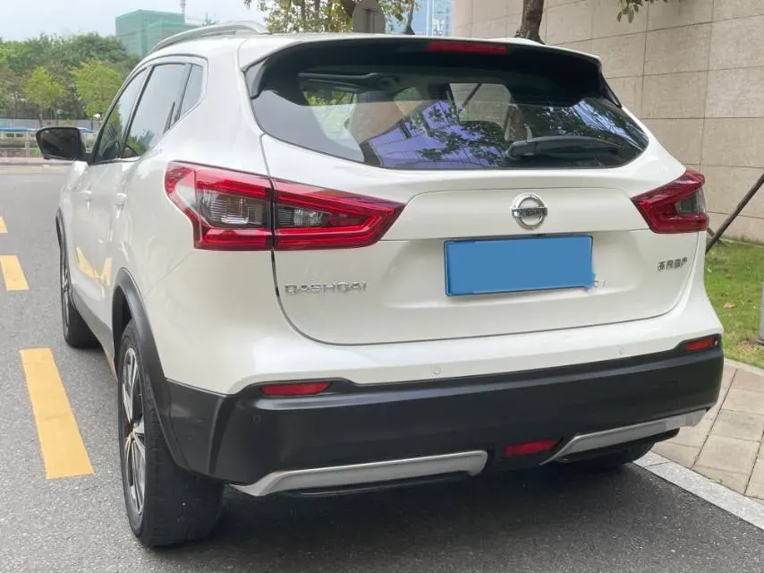2021 Nissan Qashqai 2.0L 151HP L4 CVT,autocango,china used car exporter,china ev exporter,chinese used car exporter,chinese used ev exporter