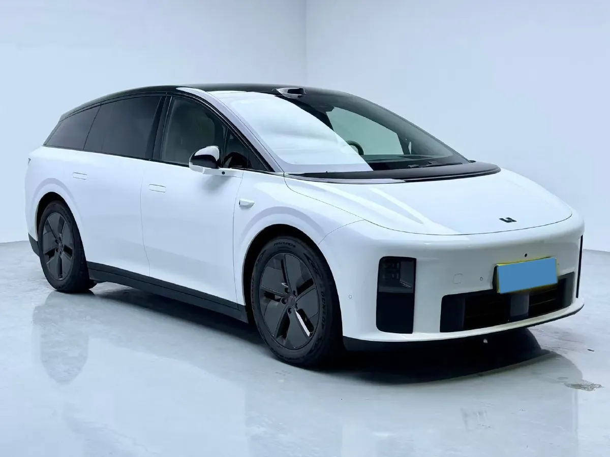 2025 Li i6 BEV,autocango,china used car exporter,china ev exporter,chinese used car exporter,chinese used ev exporter