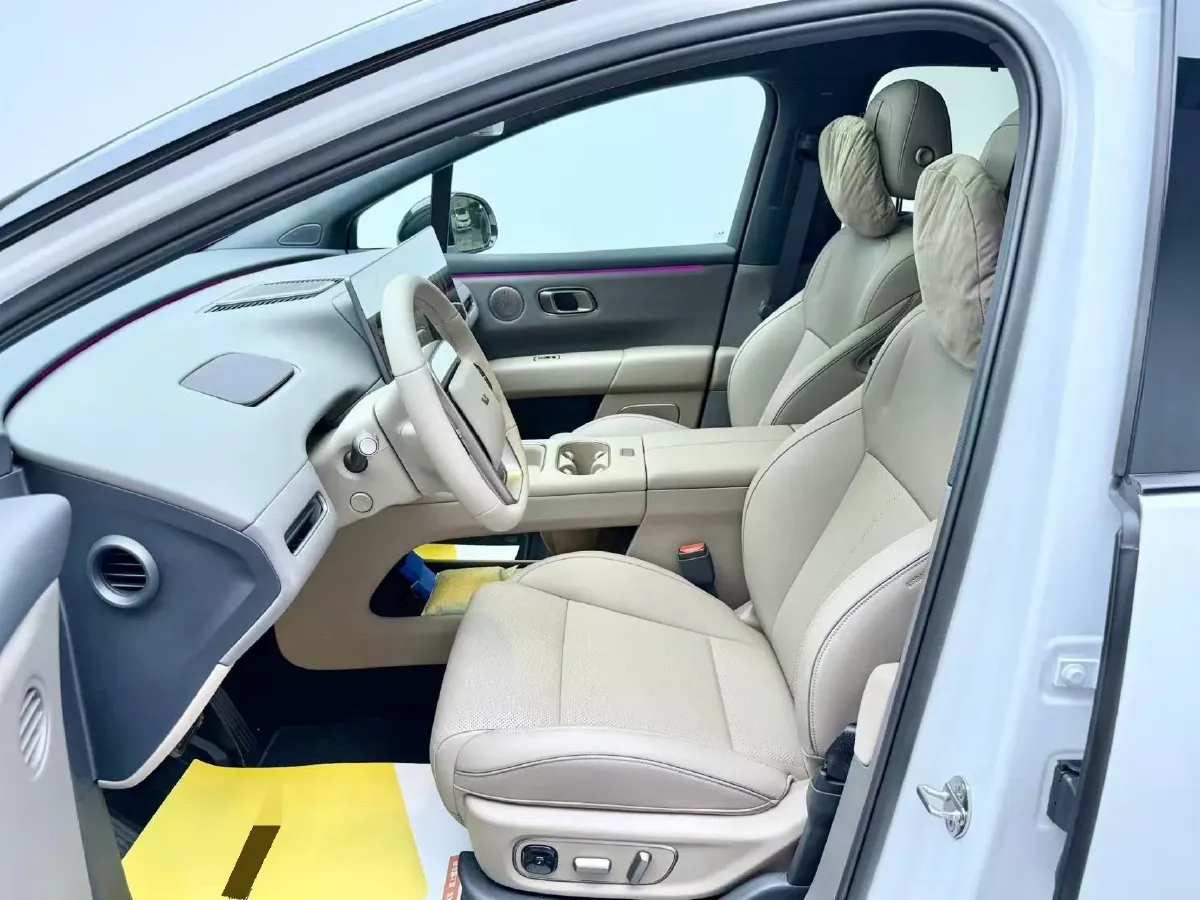 2025 Li i6 BEV,autocango,china used car exporter,china ev exporter,chinese used car exporter,chinese used ev exporter