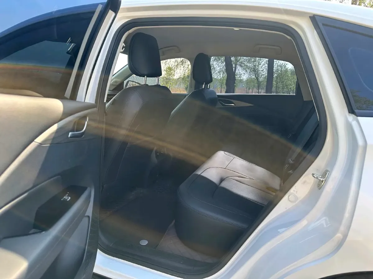 2024 WuLing XingGuang 1.5L 106HP L4 E-CVT PHEV 9.5KWH,autocango,china used car exporter,china ev exporter,chinese used car exporter,chinese used ev exporter