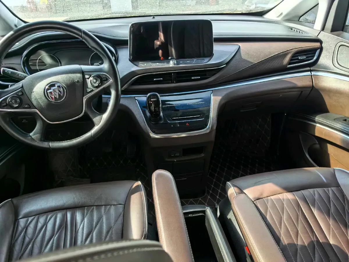 2022 Buick GL8 2.0T 237HP L4 9AT,autocango,china used car exporter,china ev exporter,chinese used car exporter,chinese used ev exporter