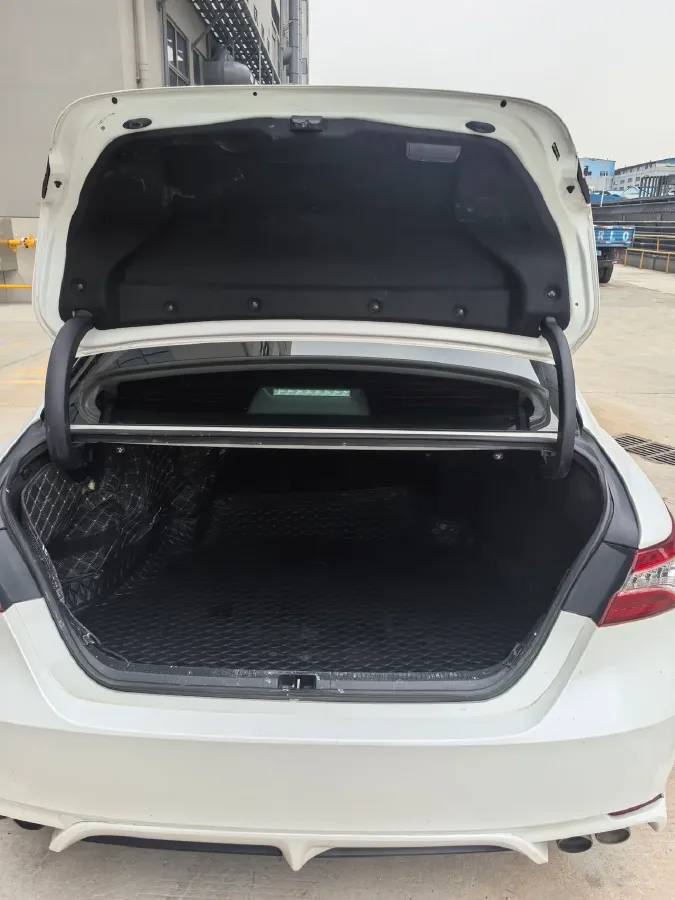 2023 Toyota Camry 2.5L 207HP L4 8AT,autocango,china used car exporter,china ev exporter,chinese used car exporter,chinese used ev exporter