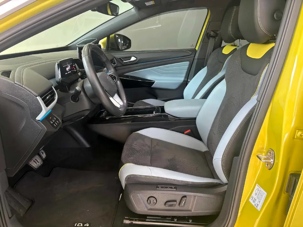 2021 Xpeng P7 BEV 83.1KWH,autocango,china used car exporter,china ev exporter,chinese used car exporter,chinese used ev exporter