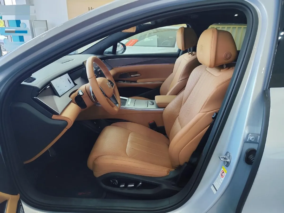 2025 BYD HanL BEV,autocango,china used car exporter,china ev exporter,chinese used car exporter,chinese used ev exporter