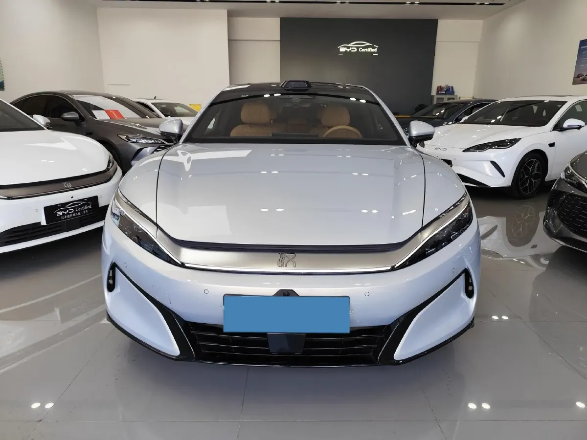 2025 BYD HanL BEV,autocango,china used car exporter,china ev exporter,chinese used car exporter,chinese used ev exporter