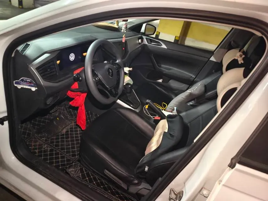 2023 Volkswagen Polo 1.5L 113HP L4 6AT,autocango,china used car exporter,china ev exporter,chinese used car exporter,chinese used ev exporter
