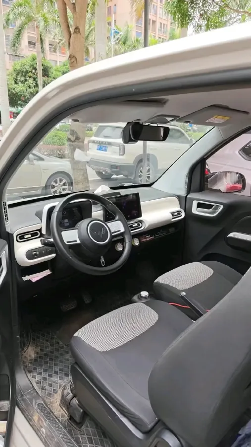 2024 WuLing HongGuang MINI EV BEV 17.3KWH,autocango,china used car exporter,china ev exporter,chinese used car exporter,chinese used ev exporter