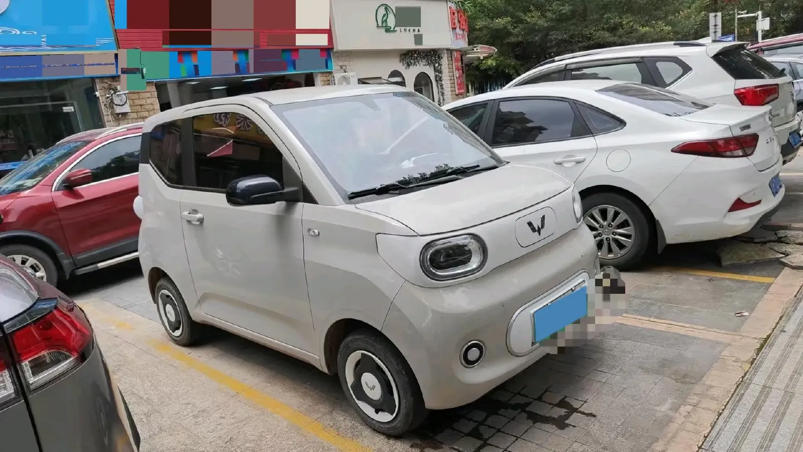 2024 WuLing HongGuang MINI EV BEV 17.3KWH,autocango,china used car exporter,china ev exporter,chinese used car exporter,chinese used ev exporter