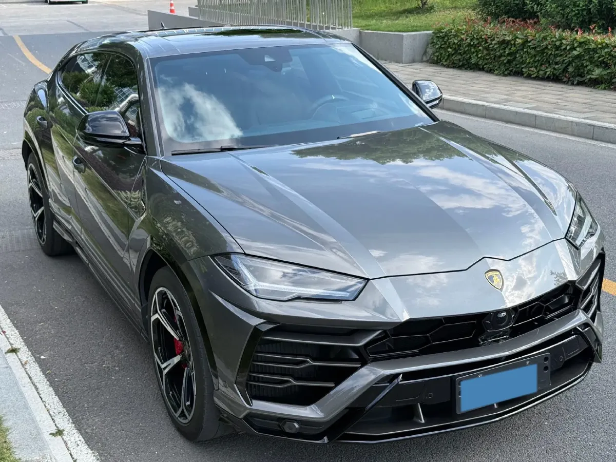 2021 Lamborghini Urus 4.0T 641HP V8 8AT,autocango,china used car exporter,china ev exporter,chinese used car exporter,chinese used ev exporter