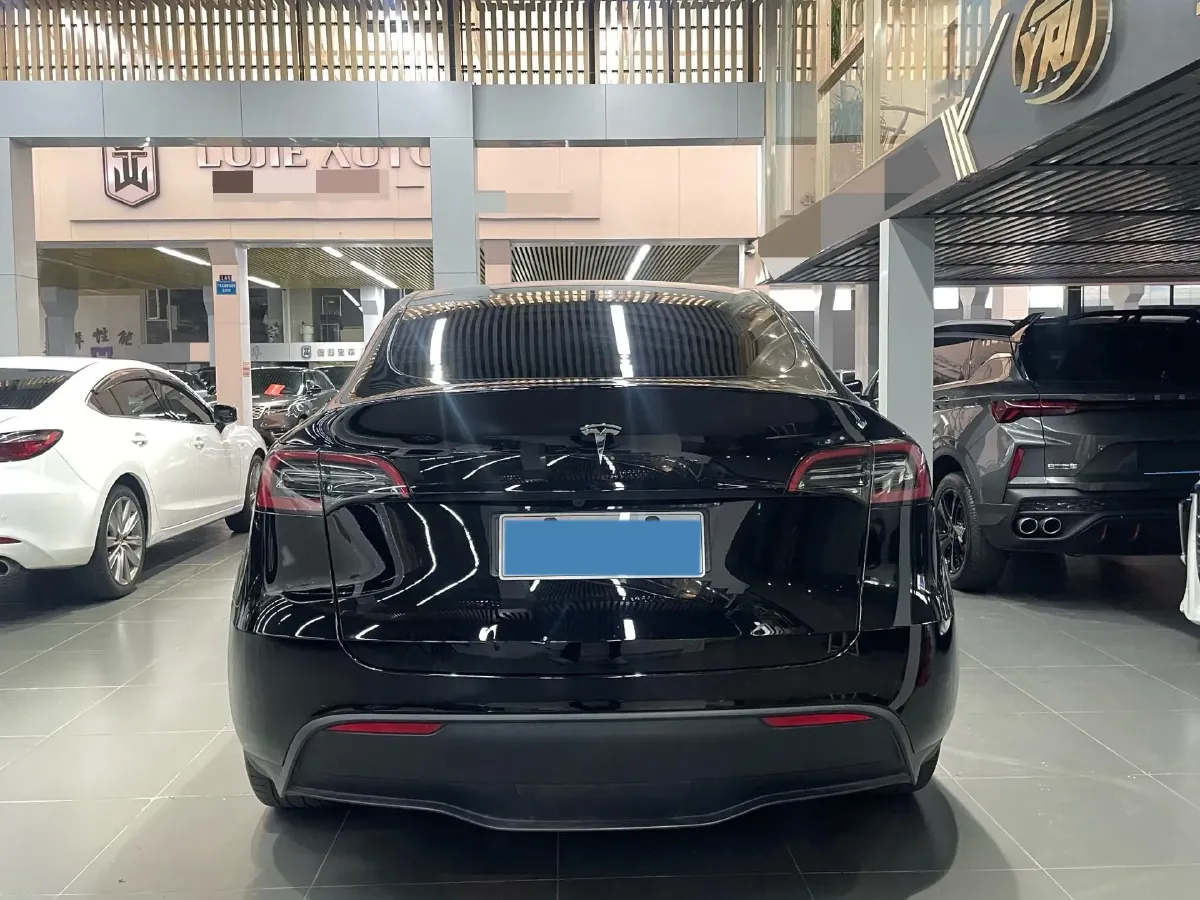 2022 Tesla Model Y BEV 60KWH,autocango,china used car exporter,china ev exporter,chinese used car exporter,chinese used ev exporter