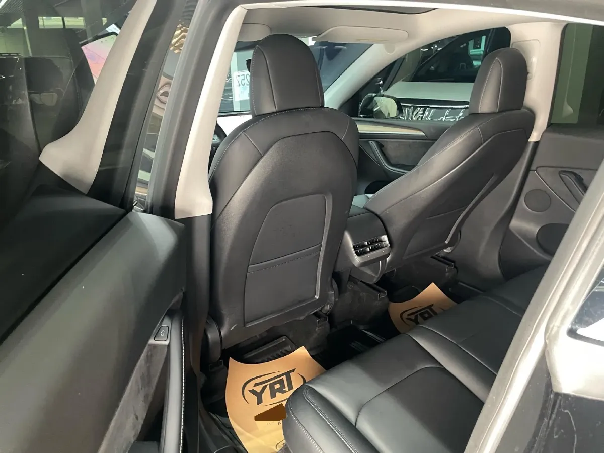 2022 Tesla Model Y BEV 60KWH,autocango,china used car exporter,china ev exporter,chinese used car exporter,chinese used ev exporter